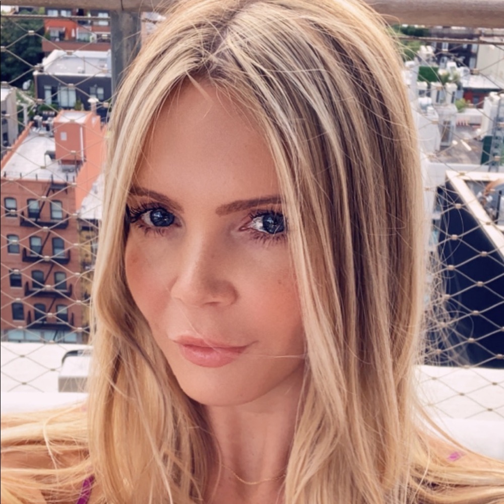 Meet your Posher, Nicole